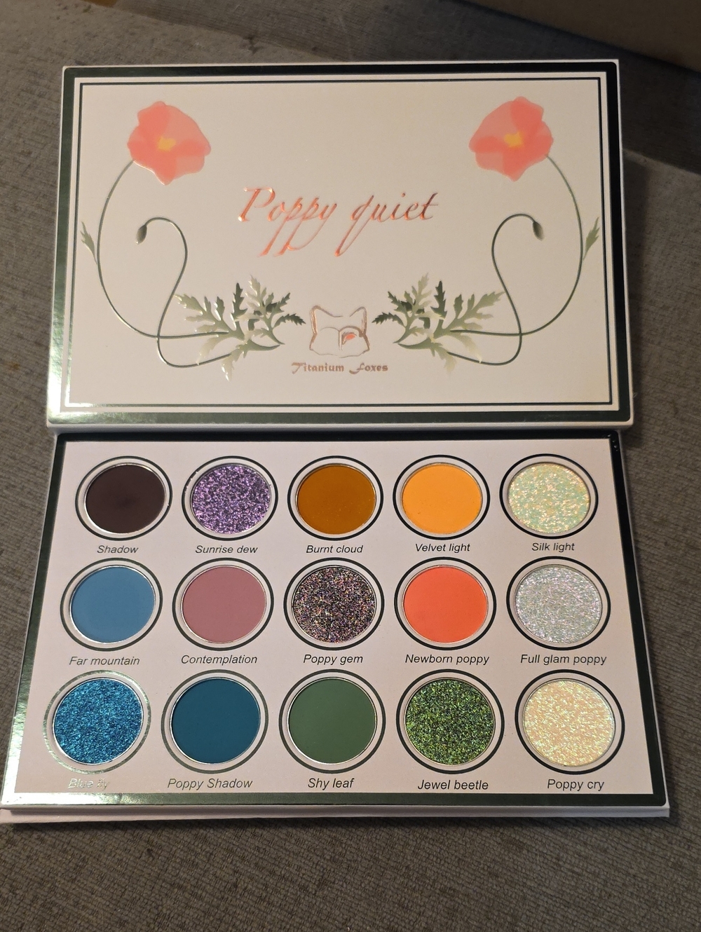 Titanium Foxes Poppy Quiet Eyeshadow Palette